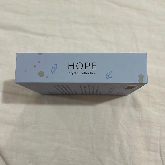 Hope Crystal Collection - Picture 6 of 6